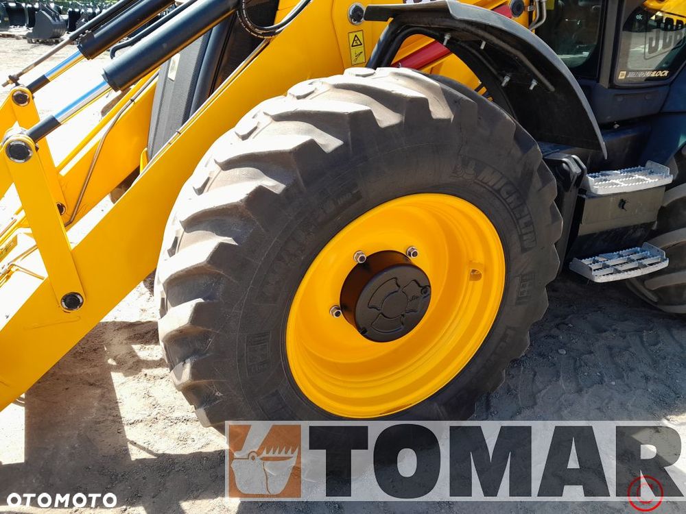 JCB JCB 4CX AEC  2018r - 15