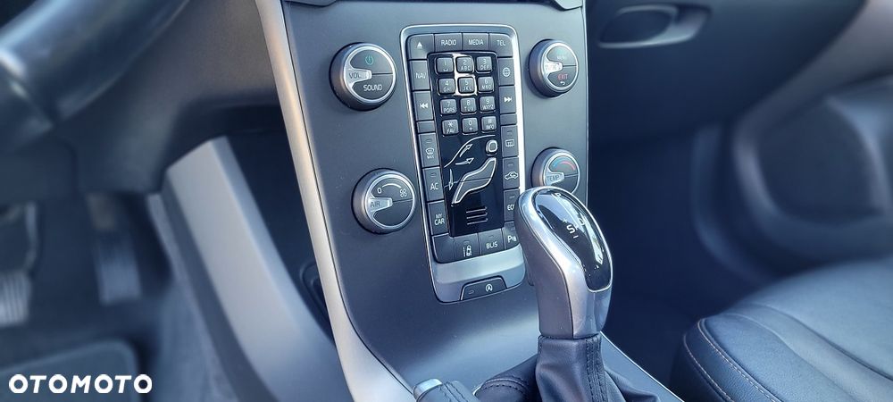 Volvo V40 - 15