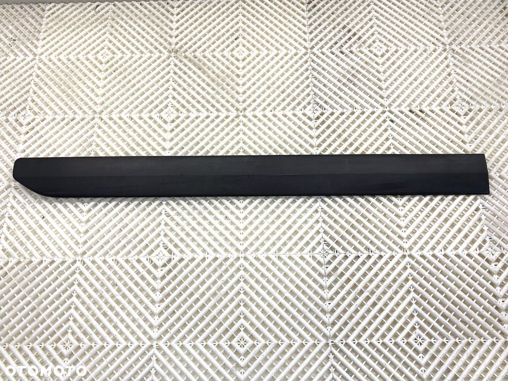 LISTWA DRZWI PRAWY PRZÓD  FORD TRANSIT COURIER B460 Nadwozie pełne/minivan 2014 - 2022 1.0 - 1