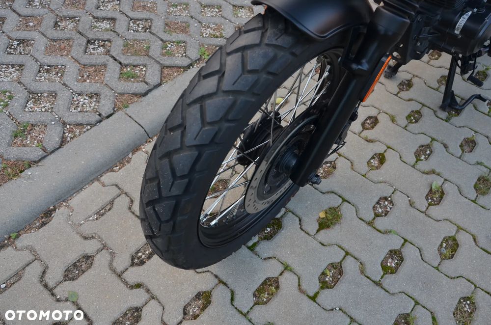 Brixton Cromwell - 9