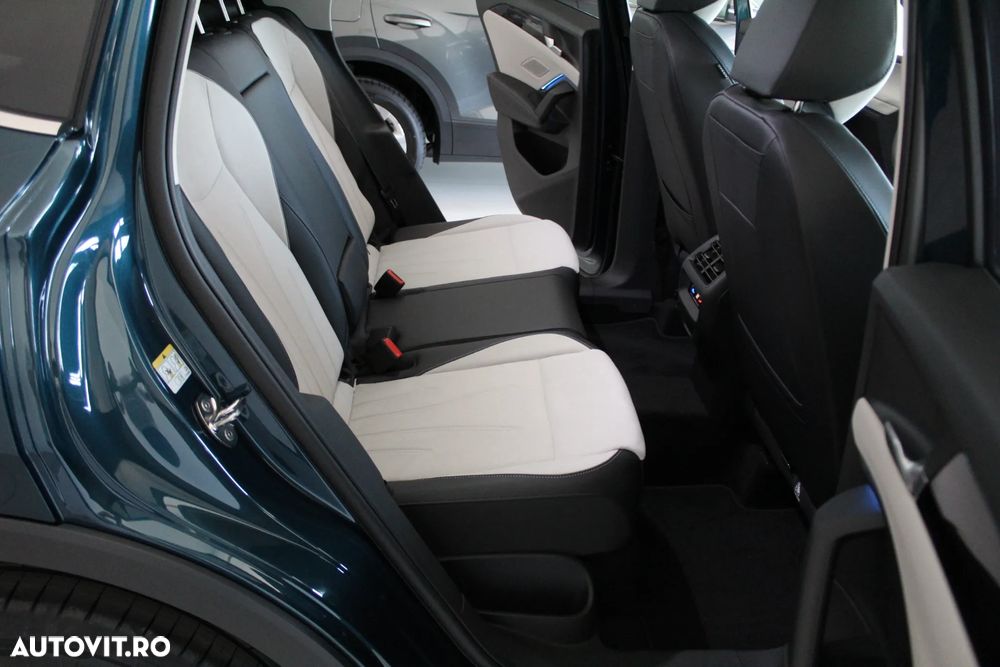 Volkswagen Tiguan 2.0 TDI DSG Elegance - 17