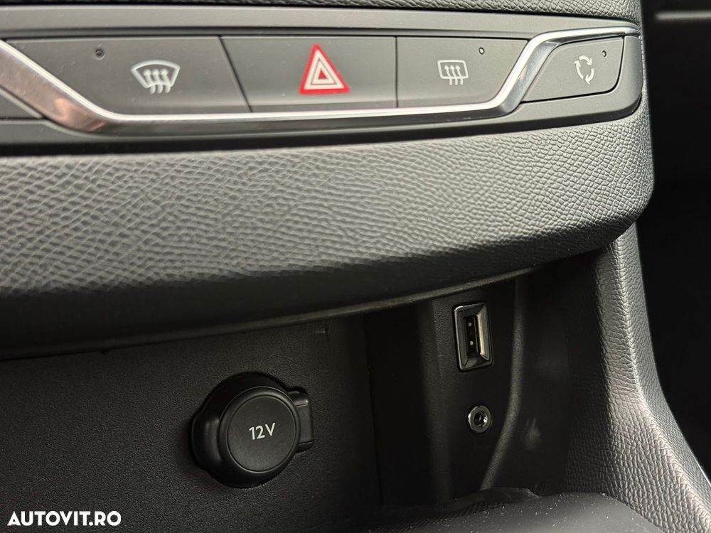 Peugeot 308 SW BlueHDi 150 Stop & Start Allure - 21