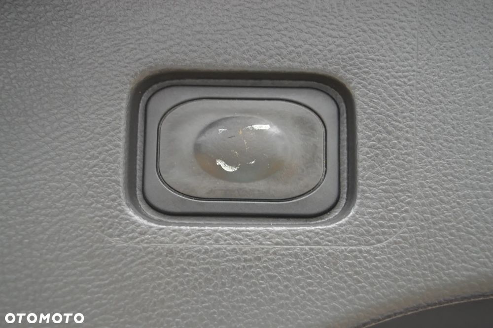 Ford Mondeo 2.0 TDCi Titanium - 13