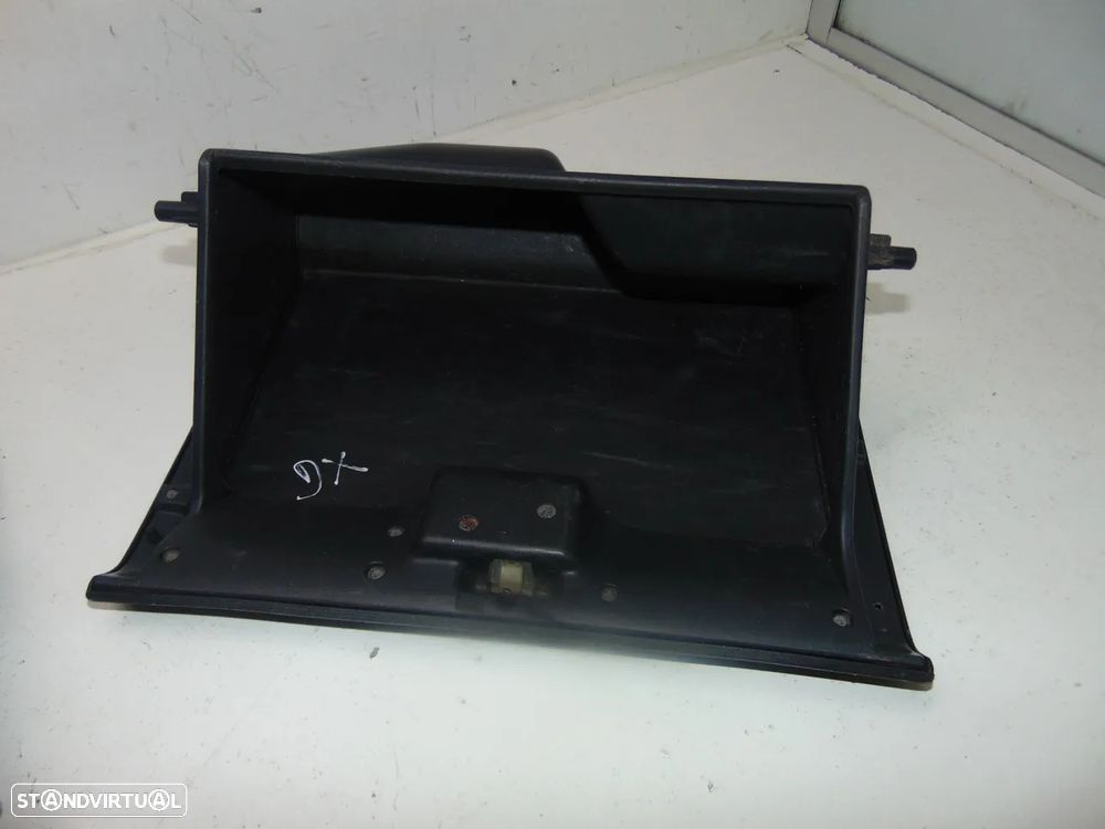 Toyota DX consola/porta luvas - 8