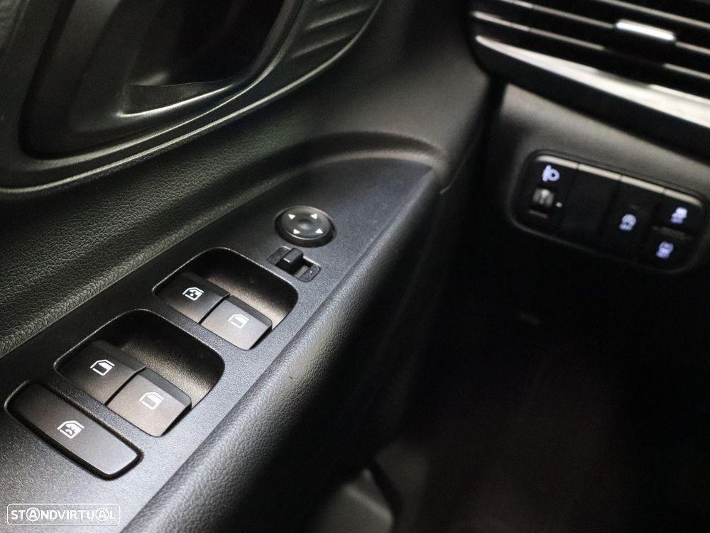 Hyundai i20 1.2 Comfort - 16