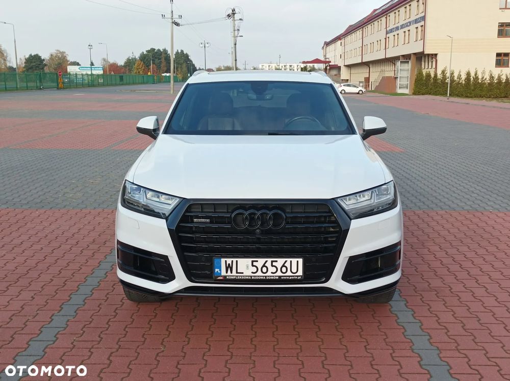 Audi Q7 - 11