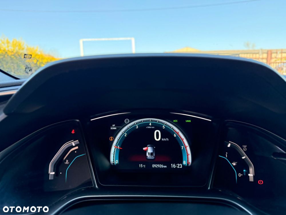 Honda Civic 1.0 T Executive (Pakiet Premium) - 1