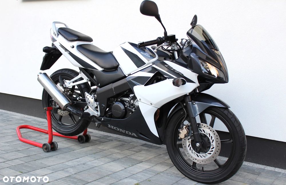 Honda CBR - 4