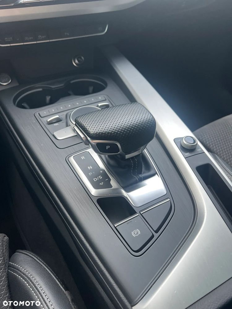 Audi A5 Sportback 40 TDI quattro S tronic S line - 9