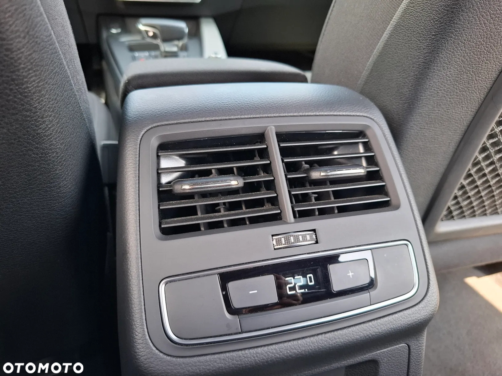 Audi A4 40 TDI Advanced S tronic - 28