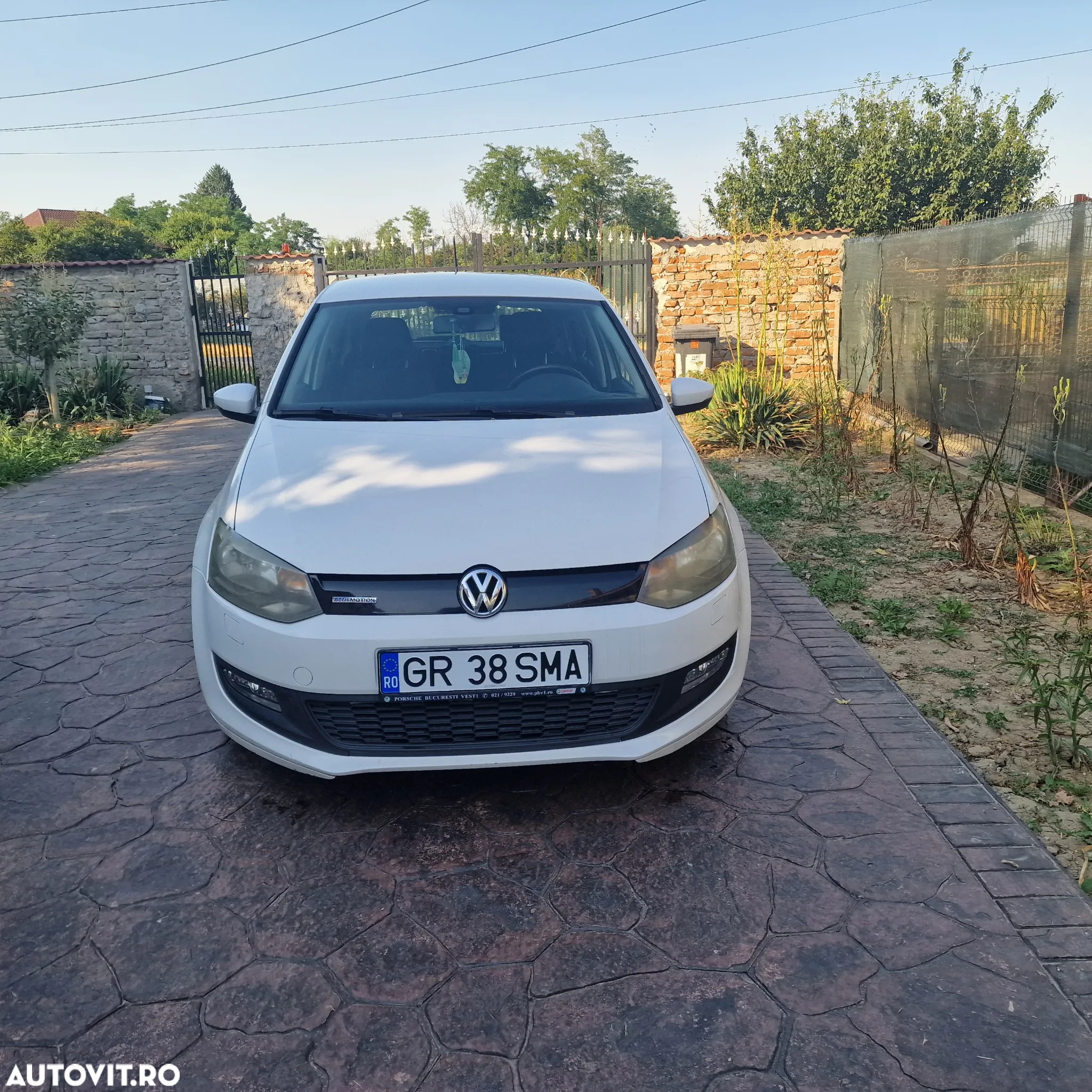 Volkswagen Polo - 8