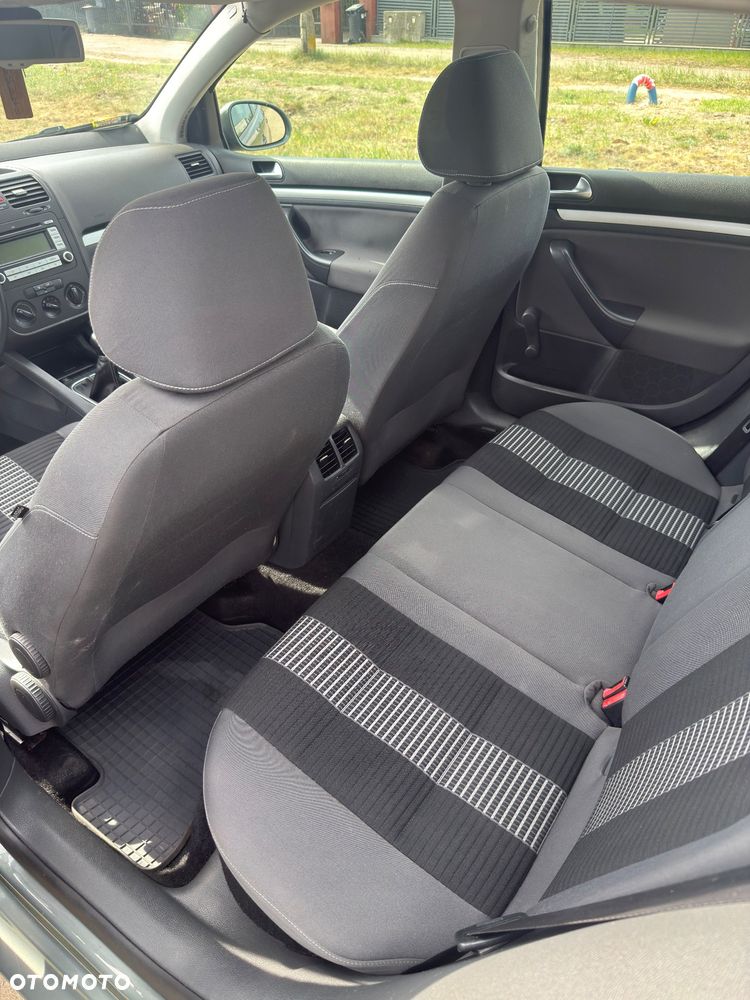 Volkswagen Golf 1.4 Comfortline - 12