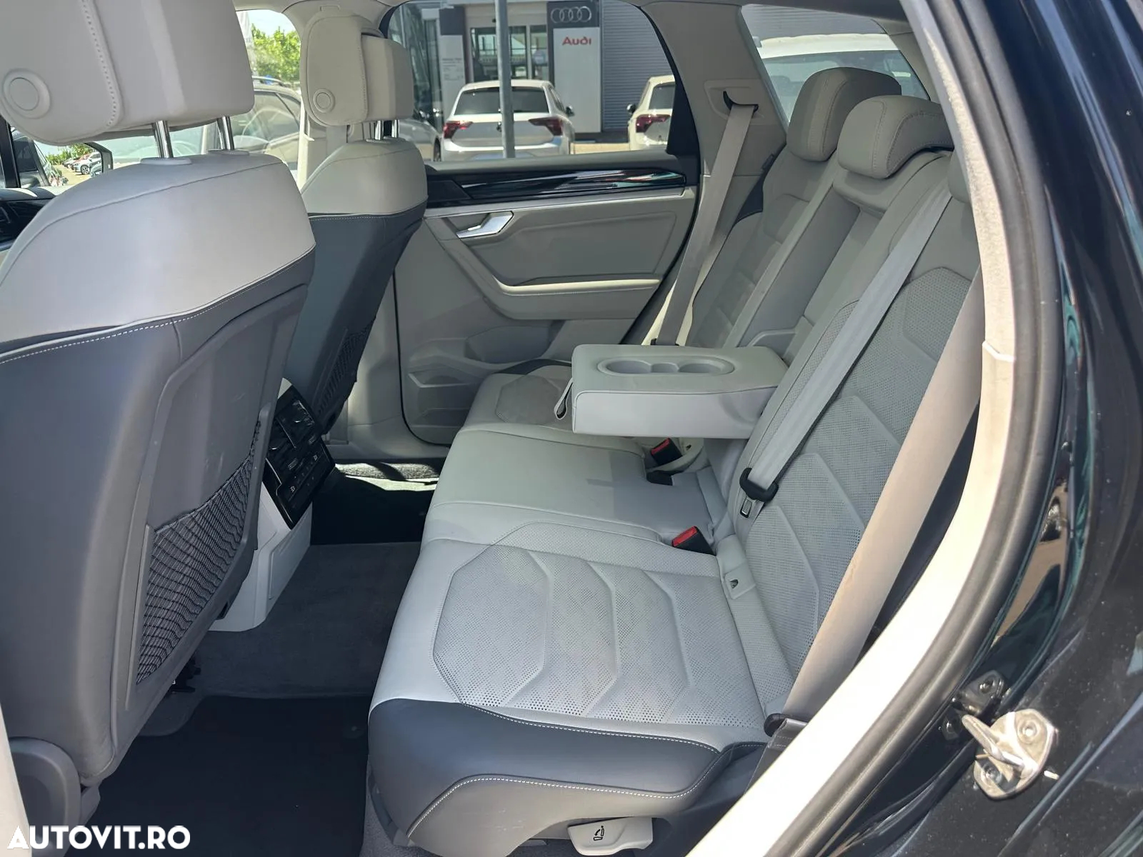 Volkswagen Touareg V6 TSI eHybrid PHEV Elegance - 7