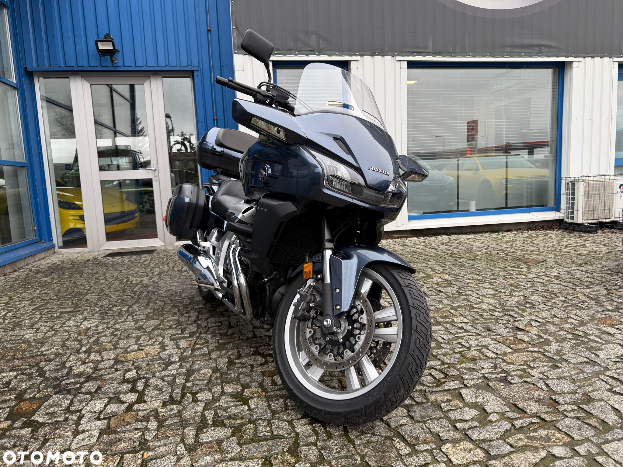 Honda CTX - 3