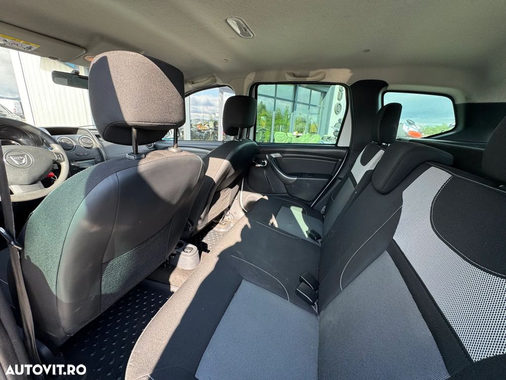 Dacia Duster 1.5 dCi 4WD Essential - 13