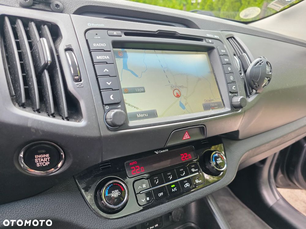 Kia Sportage 2,0 CRDI AWD Vision - 24