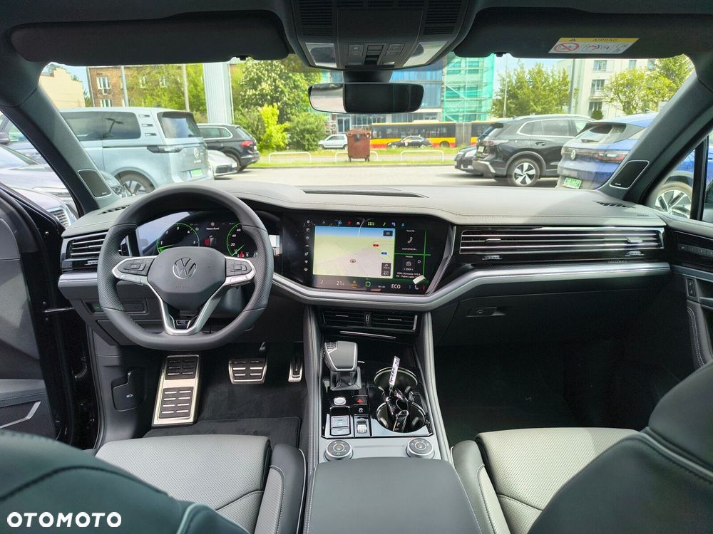 Volkswagen Touareg - 35