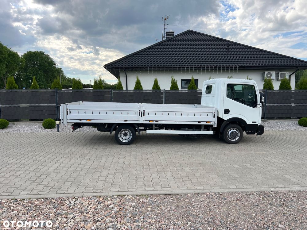 Nissan NT 400 CABSTAR - 31