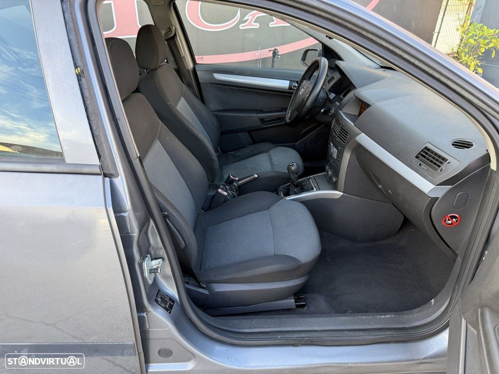 Opel Astra 1.4 Enjoy - 11
