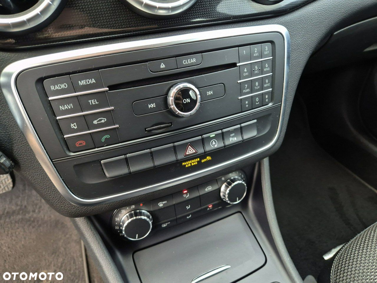 Mercedes-Benz CLA - 17