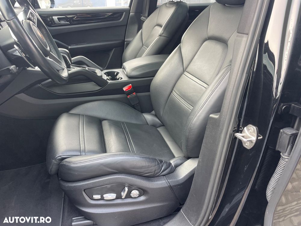 Porsche Cayenne Coupe Tiptronic S - 5