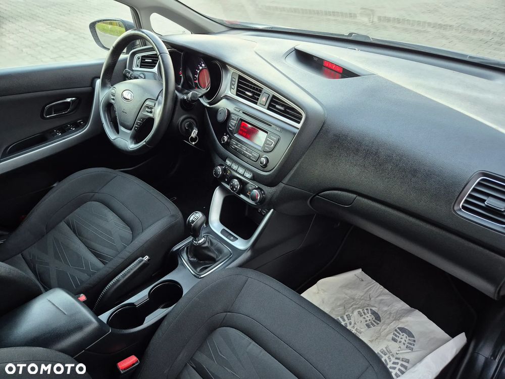 Kia Ceed 1.4 M - 21