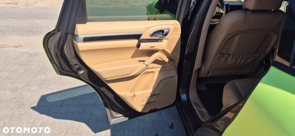 Porsche Cayenne Diesel - 21