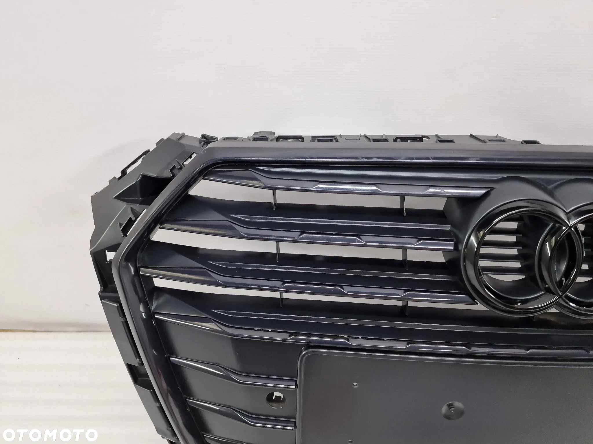 AUDI A4 B9 S-LINE 8W0 COMPETITION  14- ATRAPA / GRILL PRZEDNI PRZÓD CZARNY , NR 8W0853651AB , NR AUKCJI GL40 - 7