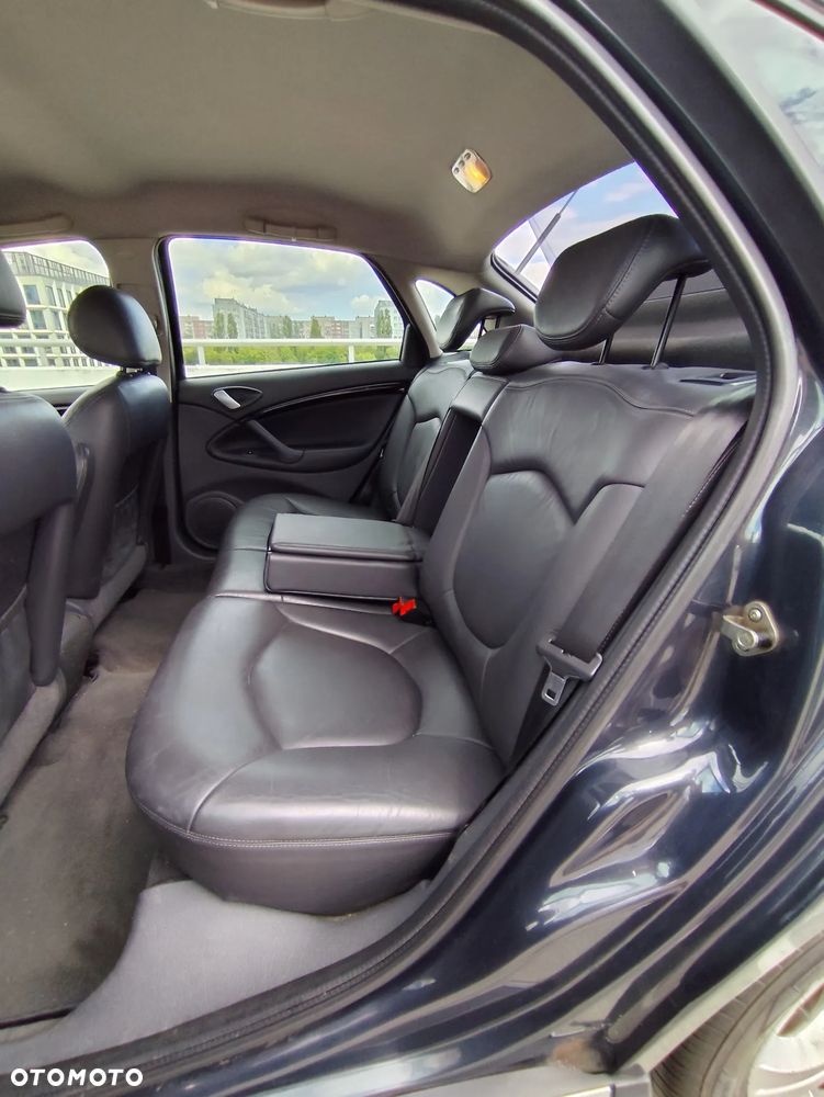 Citroën C5 II 2.0 HDi Exclusive - 24