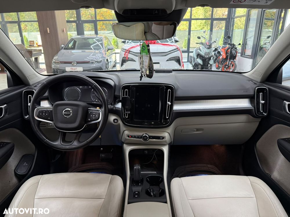 Volvo XC 40 - 19