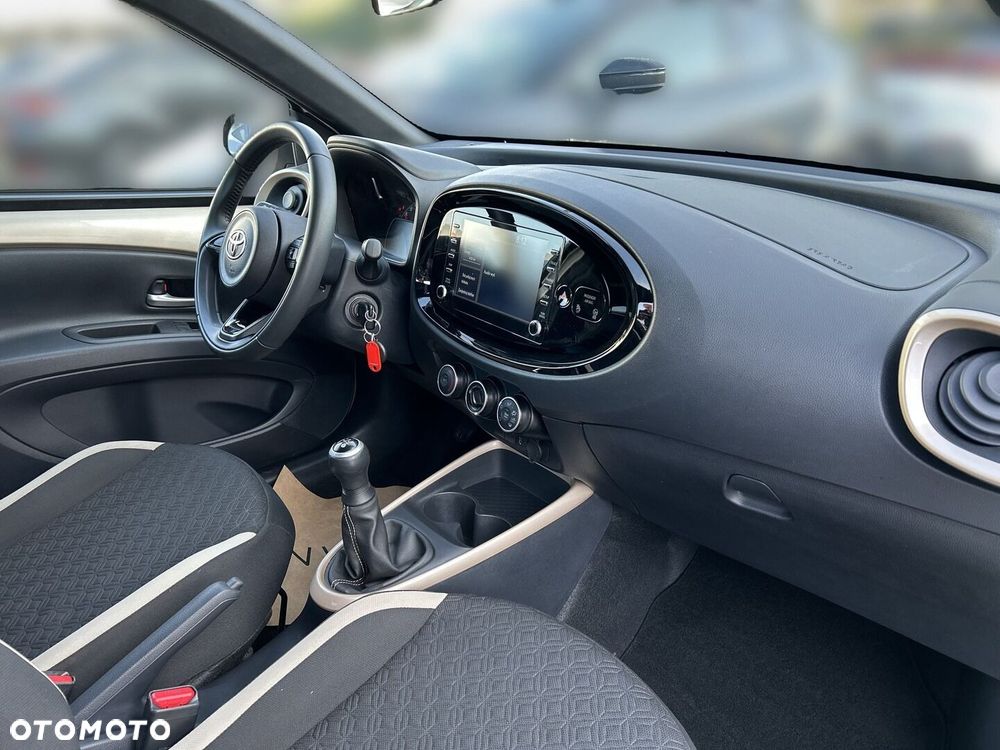 Toyota Aygo X - 18