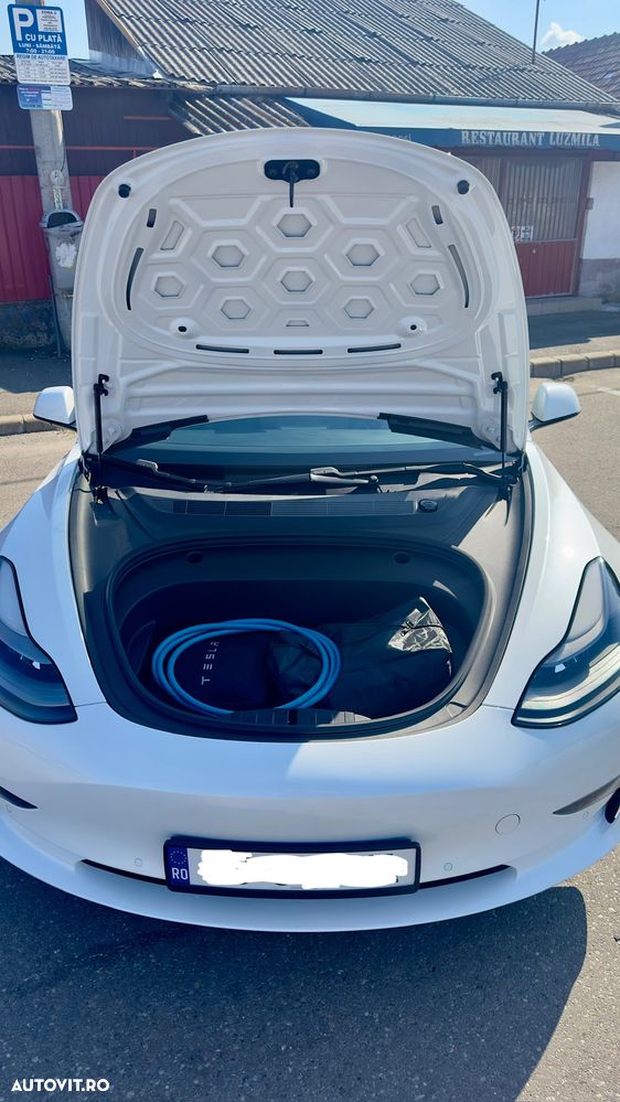 Tesla Model 3 Langstreckenbatterie Allradantrieb Dual Motor - 13