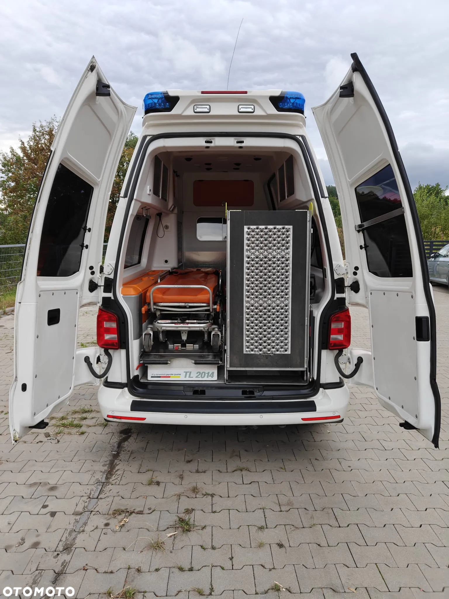 Volkswagen Transporter - 12