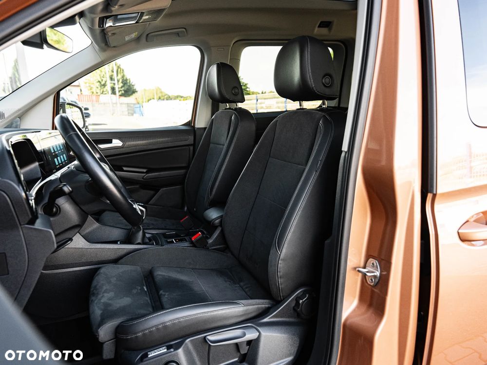 Volkswagen Caddy Maxi 2.0 TDI Style 4Motion - 22