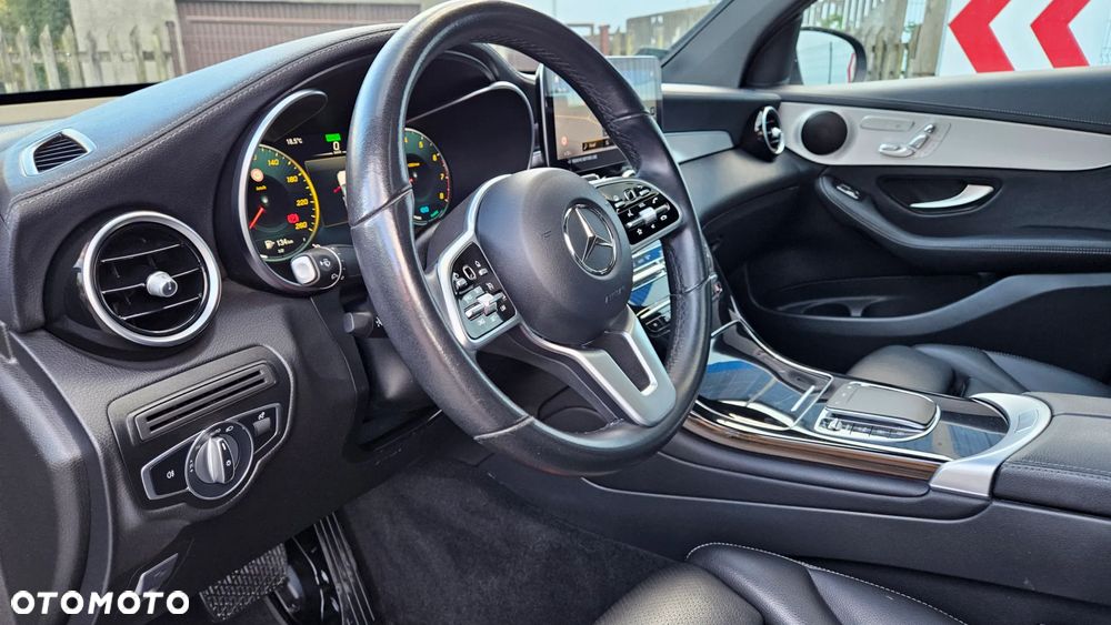 Mercedes-Benz GLC 200 4-Matic - 21