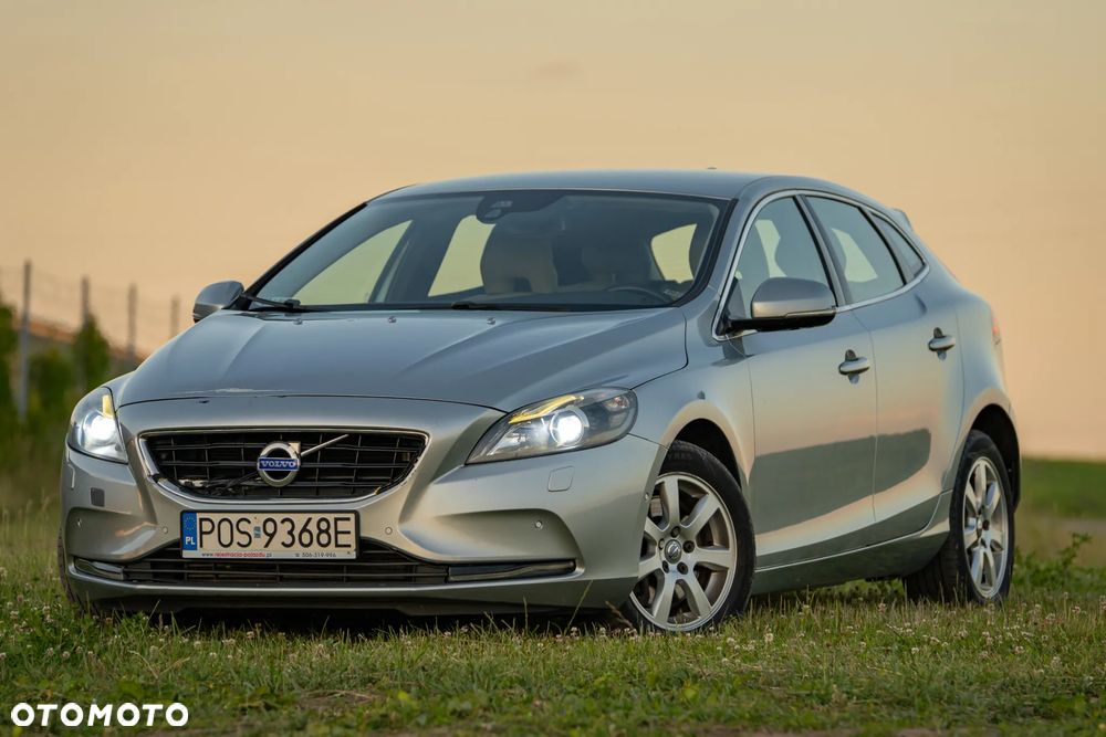Volvo V40 - 1
