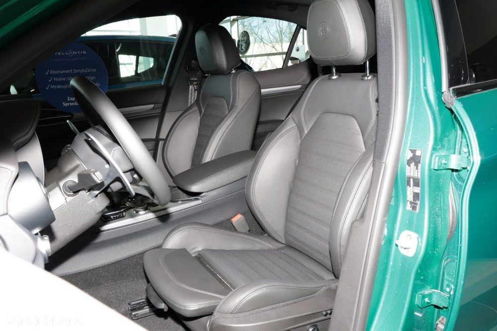 Alfa Romeo Stelvio - 6