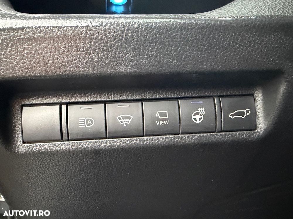 Toyota RAV4 2.5 VVT-iE 4x4 Luxury Premium - 17
