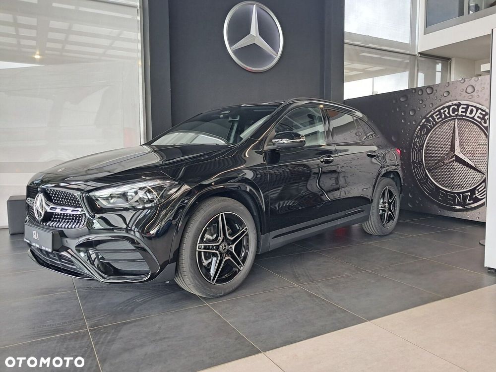 Mercedes-Benz GLA - 6