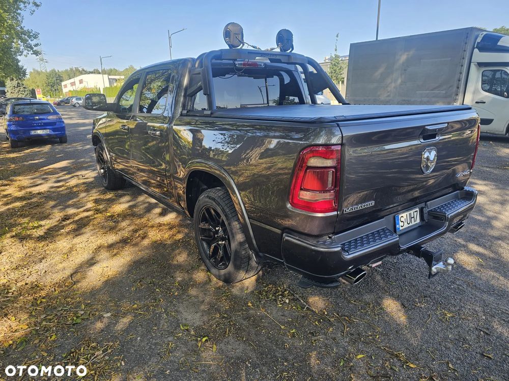 RAM 1500 Crew Cab Laramie - 8