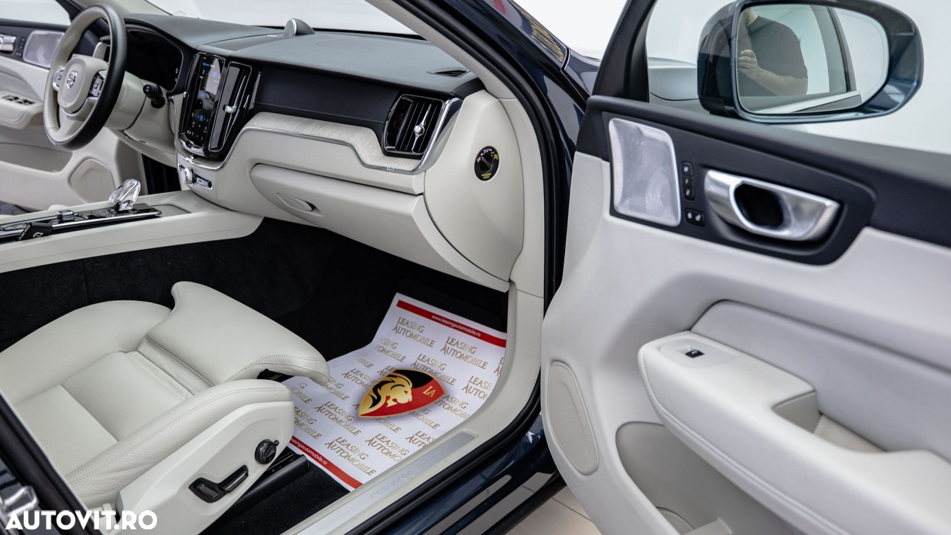 Volvo XC 60 T8 AWD Recharge Geartronic Inscription - 17
