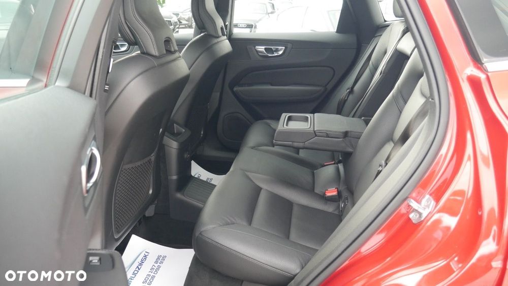 Volvo XC 60 - 28
