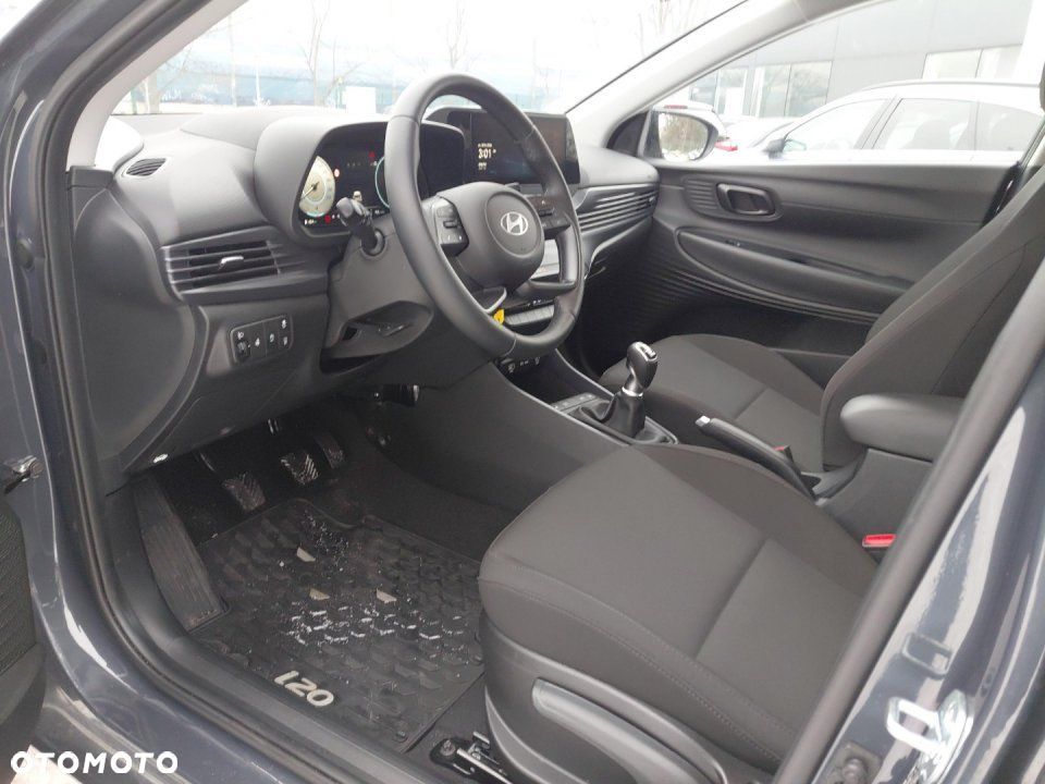 Hyundai i20 - 10