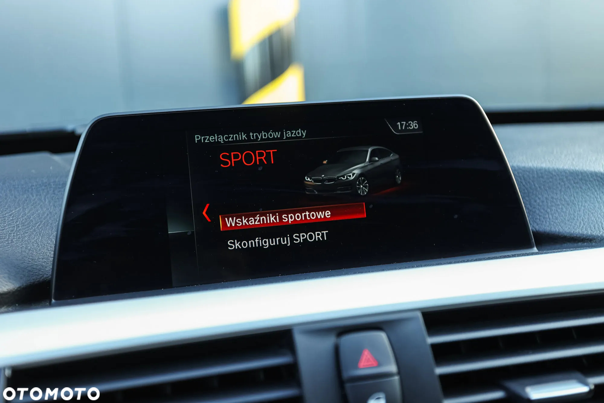 BMW 3GT 330i xDrive GT M Sport - 35