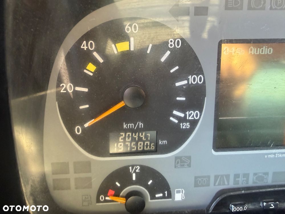 Mercedes-Benz ACTROS TYLKO 197000KM!! LEJ 10 MB - 6