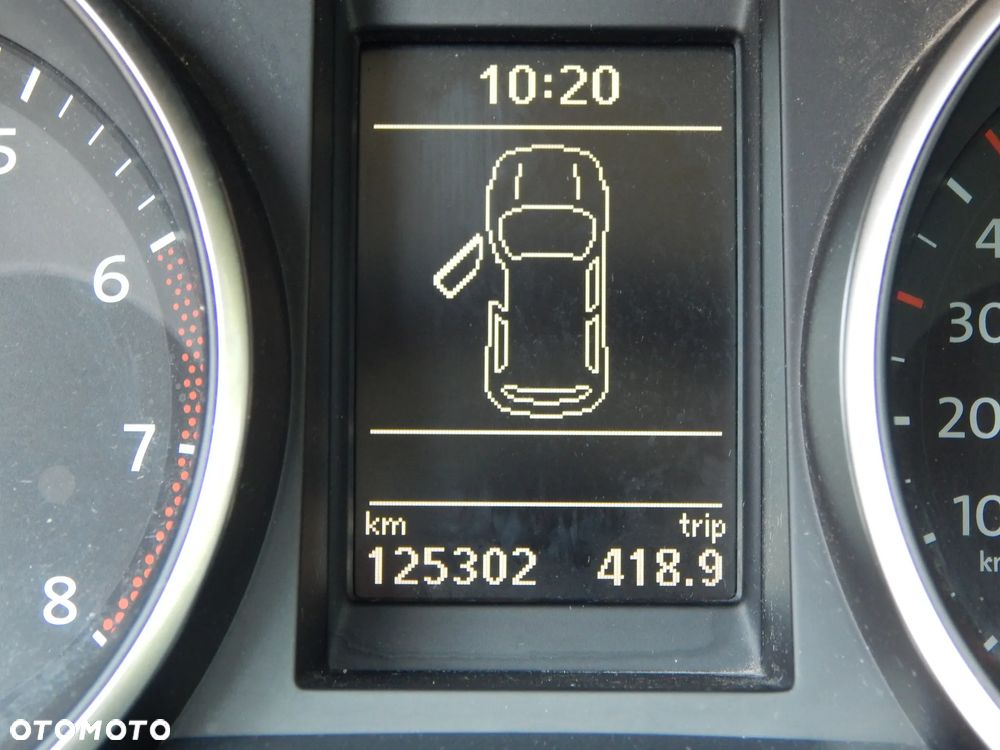 Volkswagen Golf VI 1.6 Trendline - 16