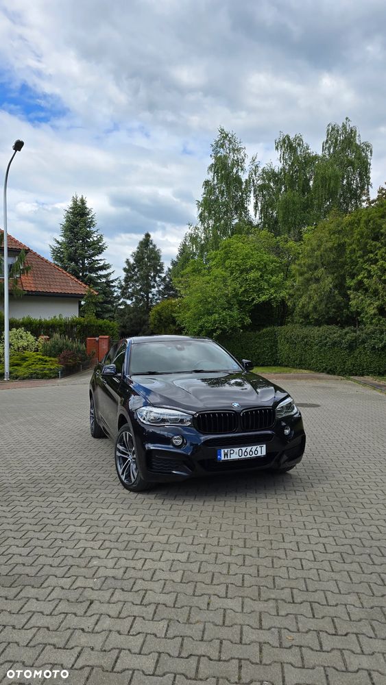 BMW X6 xDrive40d - 13