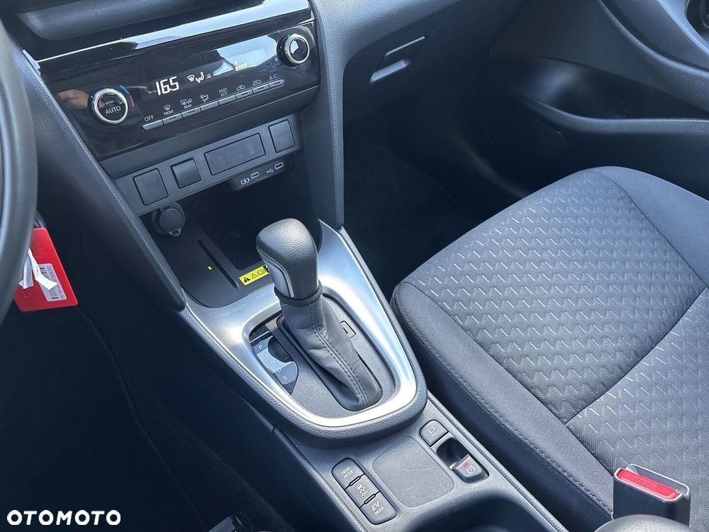 Toyota Yaris Cross Hybrid 1.5 Comfort - 16