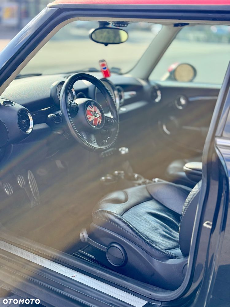 MINI Cooper S Standard - 17