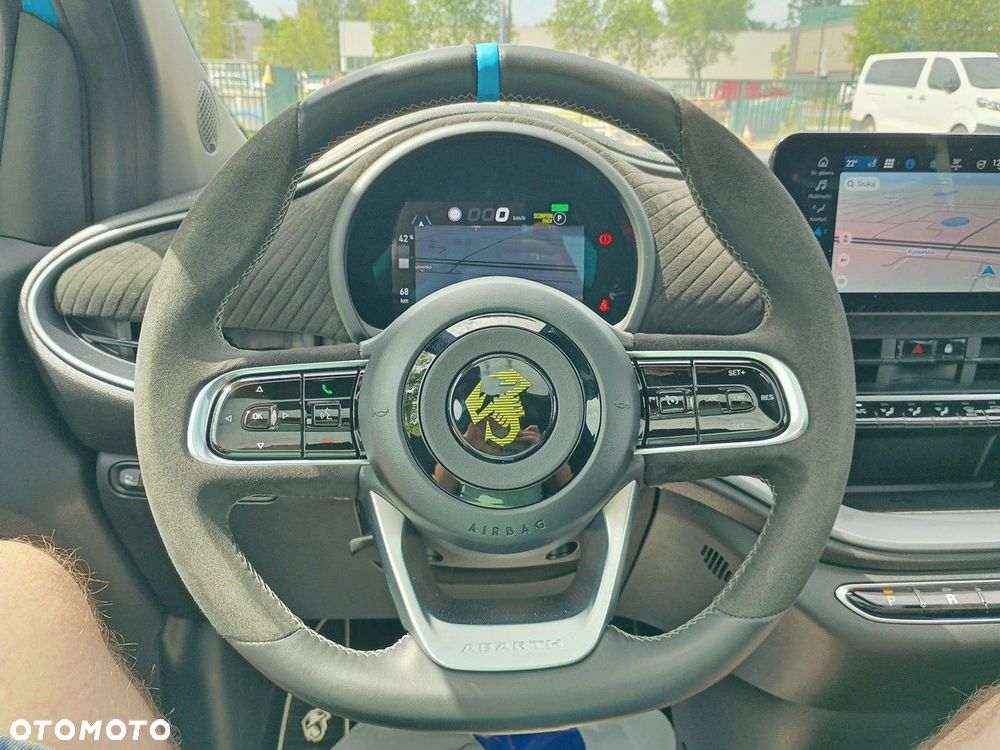 Abarth 500e 37.8kWh Turismo - 25